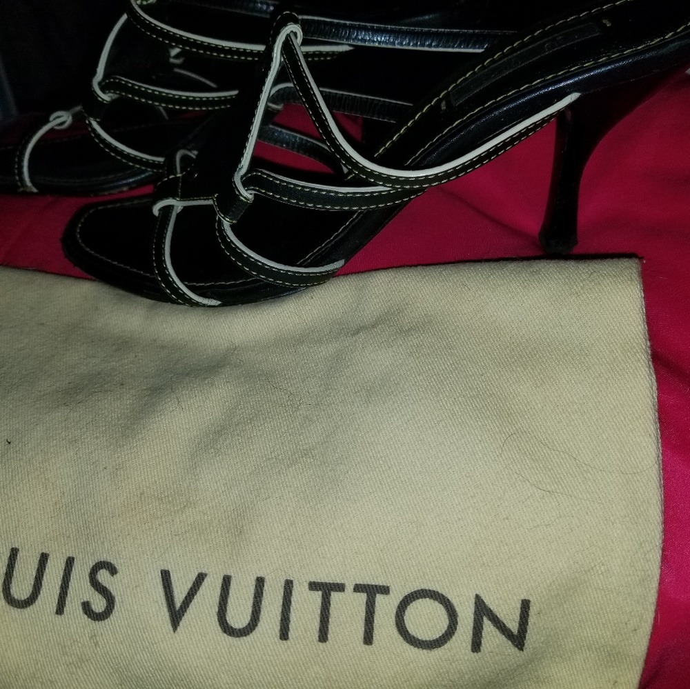 Louis Vuitton black with white trim 2" heels
